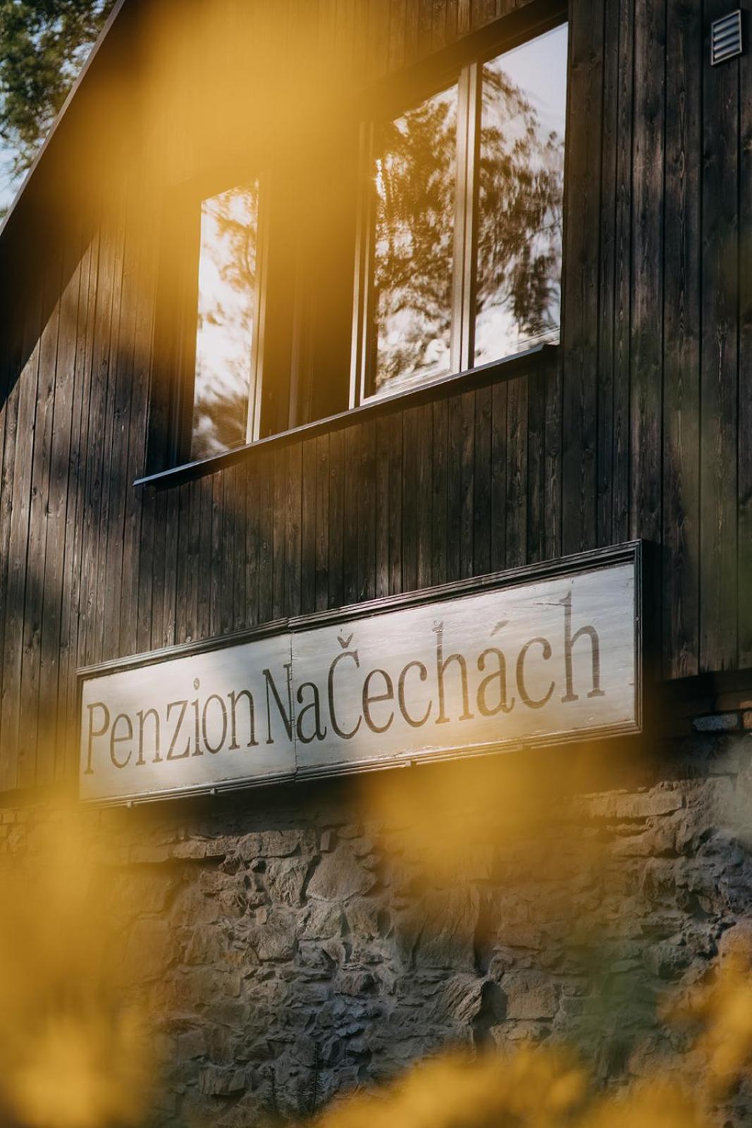 Готель Restaurant A Penzion Na Cechach Korouhev Екстер'єр фото